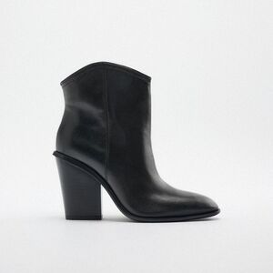 Zara Black Leather Mid-Heel Ankle Boots